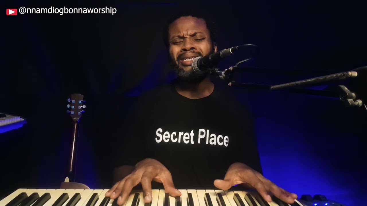 Secret Place Intimate Worship Sessions With Nnamdi Ogbonna Ep 353 I'm In Love Sweet Holy Spirit 