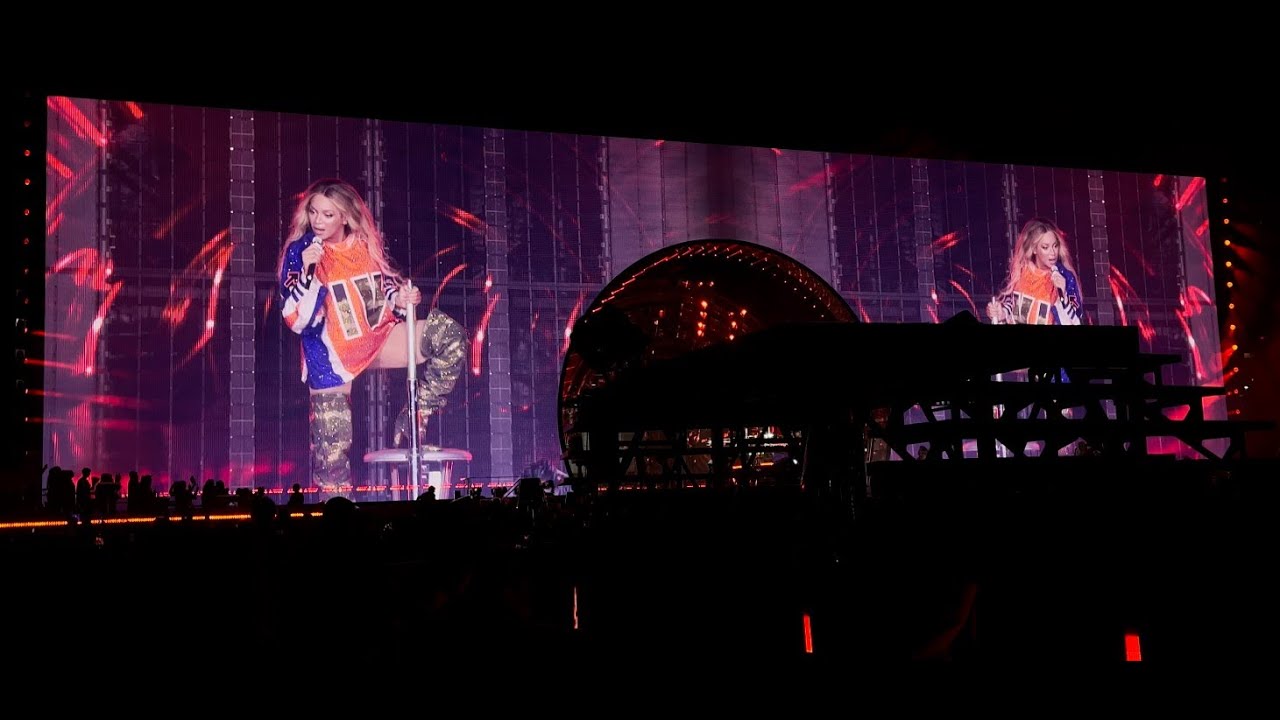 Savage / Partition - Beyonce Live (4K) - Renaissance Tour - Metlife ...