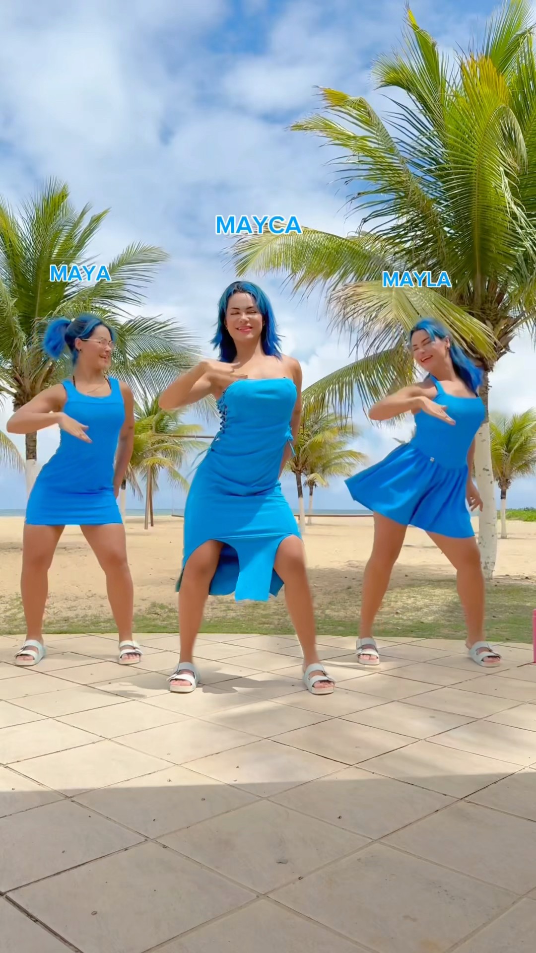 Três Porsches Azuis! ?? #trigemeas #dance #entretenimento
