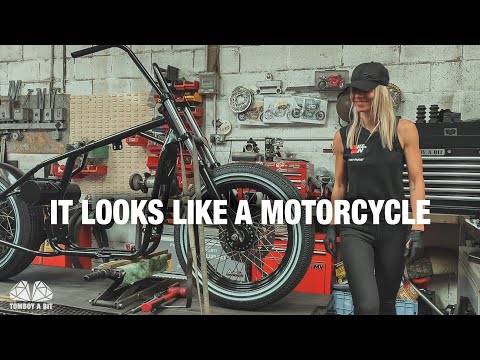 My Chopper Looks Like a Motorcycle / Colour Reveal - YouTube
