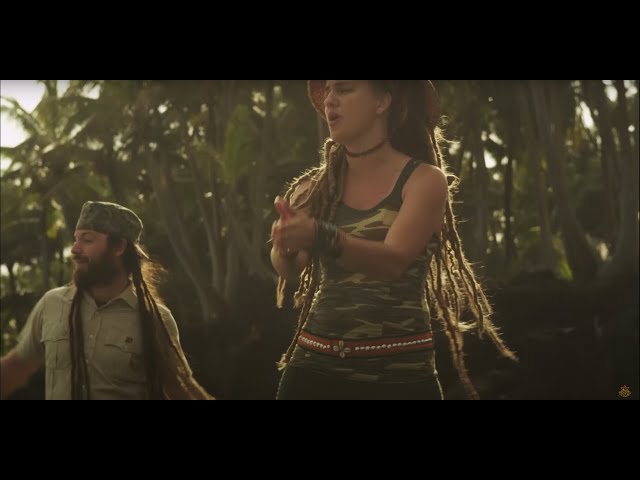 Ras Sparrow - Zion Town feat. Queen Sparrow (Official Video 2013) class=