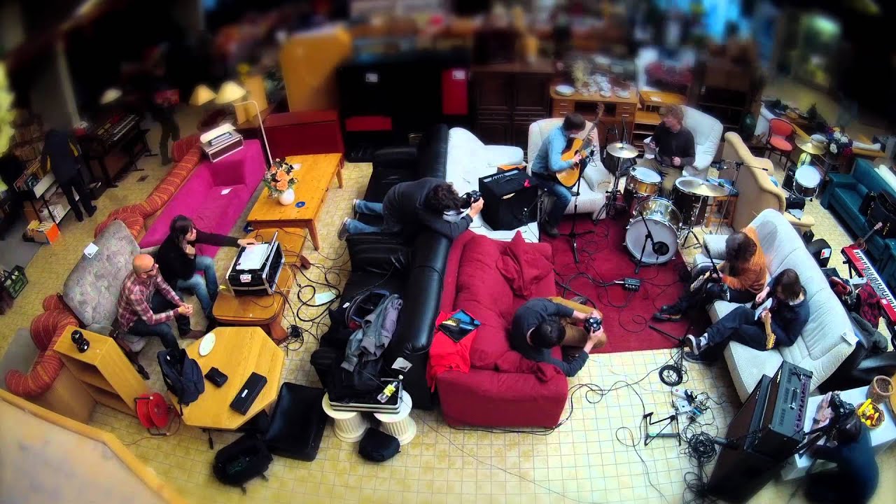 InDeKringloop timelapse 101211. Met Alex Highton, The Black Atlantic