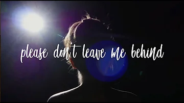 Beth Crowley- Close the Door (Official Lyric Video)