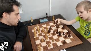 A. Strelnikov (1000) vs Tweedledum (1495). Chess Fight Night. CFN. Blitz