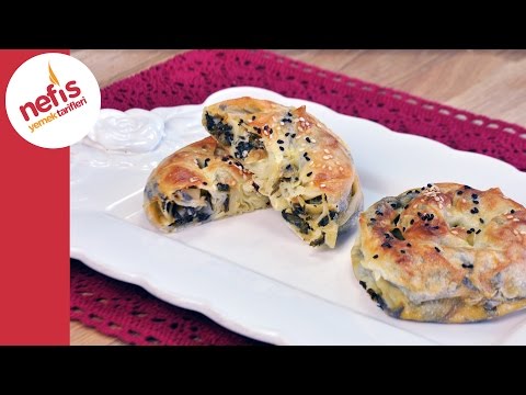 Sodalı Ispanaklı Tepsi Böreği - En pratik ıspanaklı börek yapımı. 