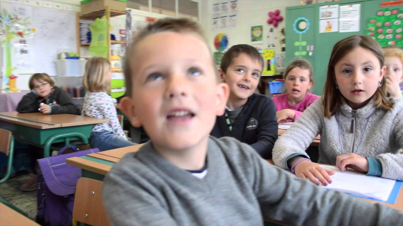 2015_04_30 Het boekkiemonster in 1B