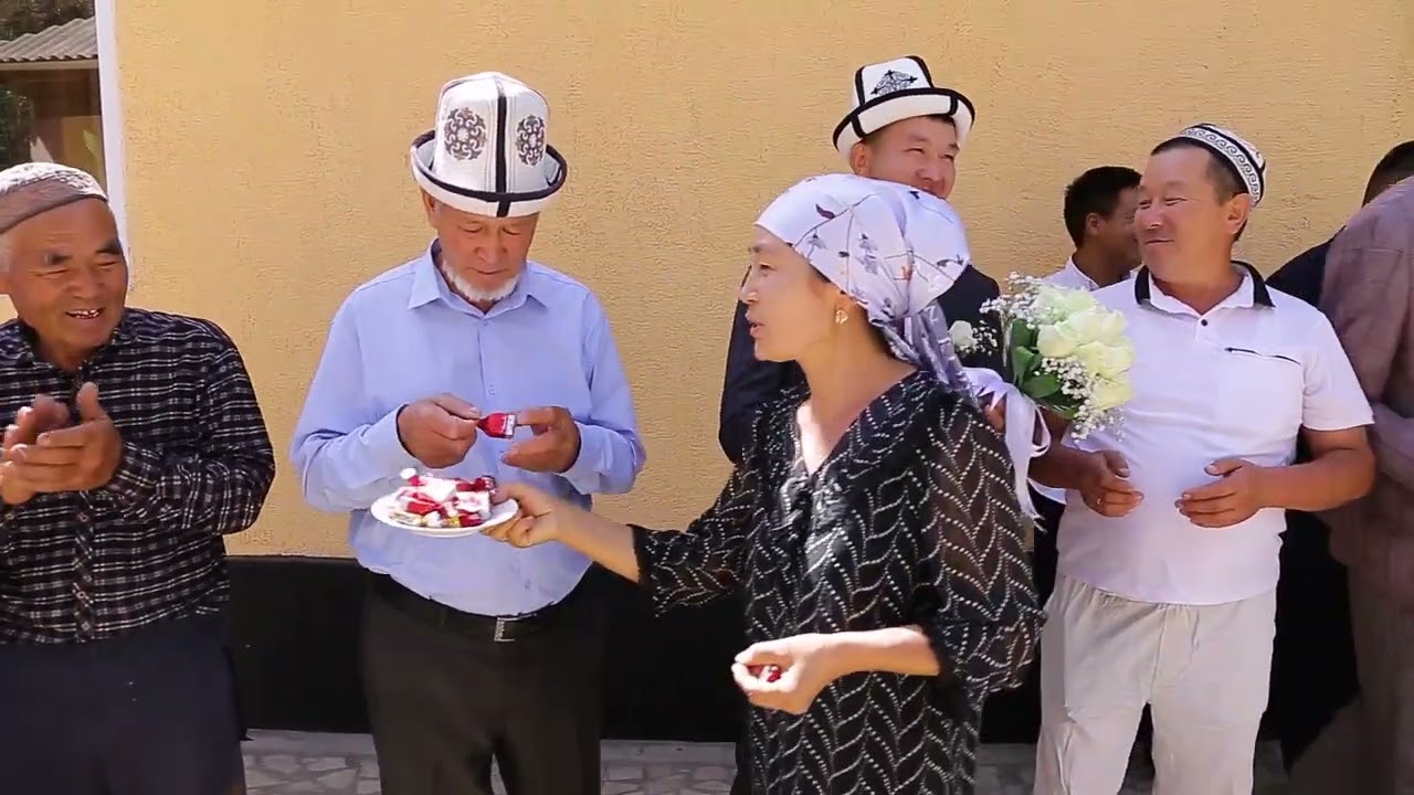 Загс . Ноорузбек и Айгерим.