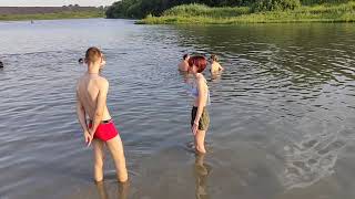 Summer 2021. Swimming With My Brother. Лето 2021. Купаемся С Братом.