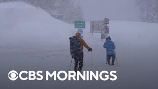Snow hits U.S. coasts as Southern Plains recover from devastating tornadoes