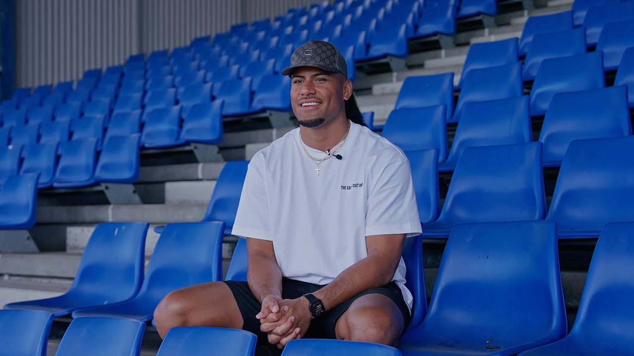 «Здесь мой дом»: Крайтон снова подписывает контракт