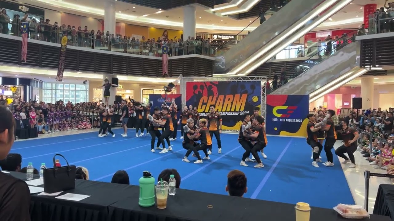 CHEERLEADING - TEAM MALAYSIA !! MALAYSIA BOLEH !!!