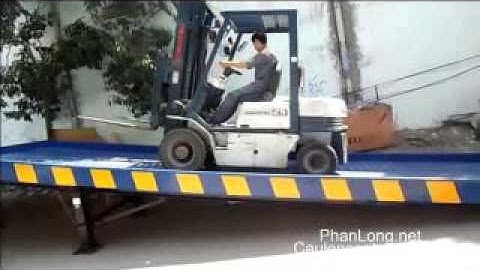 cầu lên container phan long