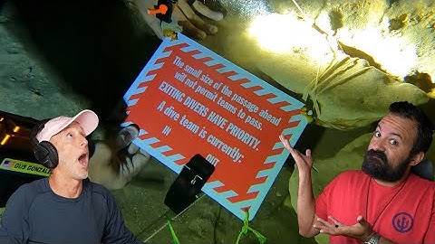 Divers React to Small Cave Passage (CLAUSTROPHOBIA WARNING)