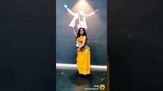 Sexy Belly dance video Indian girl