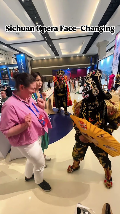 Download lagu Face-changing is an art#art #funny #face #funnyvideos #prank #changing