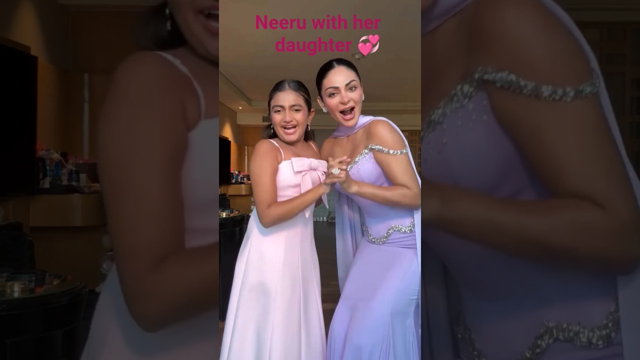 neeru Bajwa with her daughter 💞❤️🤗💖🌸✨😱