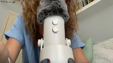 trying ASMR for the first time! (whisper ramble/trigger assortment)🌚