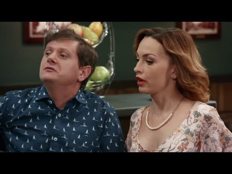 Муж пьяный, а жена сделала новые покупки, одежда, украшения, айфон, белье На троих | Дизель Шоу