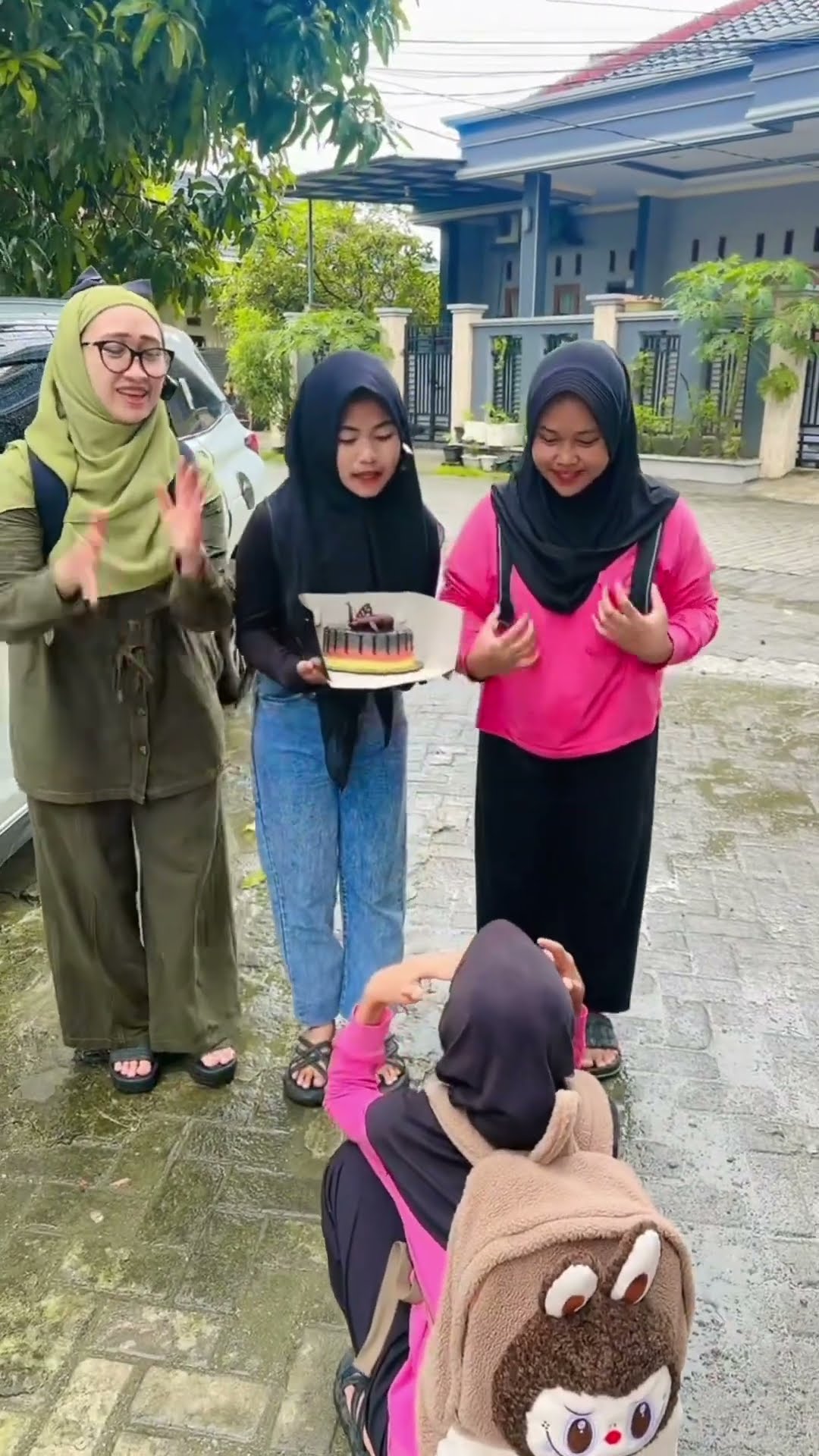 AINUN DIKERJAIN PAS ULANG TAHUN #shorts