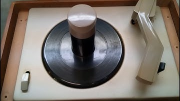 RCA Victor 45 Player - Model 6 EY 3A - Restoration Video 1