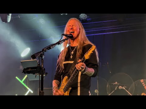 JERRY CANTRELL,新品未開封,Alice in Chains,CD File:2019 RiP Alice in Chains - Jerry Cantrell - by 2eight