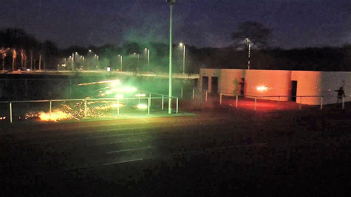 FAIRE LA GUERRE AVEC FEU D'ARTIFICE