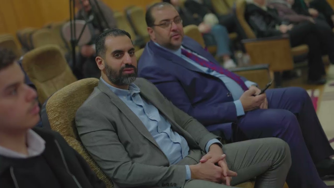 الكاتب نعمان فيصل ينال درجة الدكتوراه بمرتبة الشرف الأولى من جمهورية مصر العربية