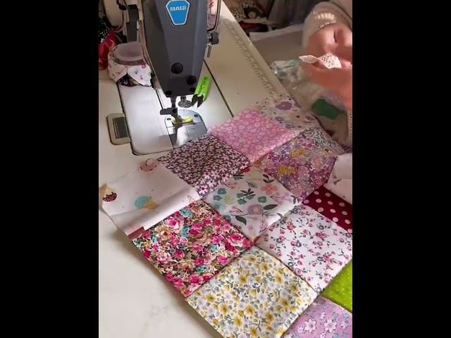Sew quilts with 100 pieces of floral fabric class=