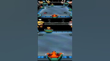 CRASH BASH ! Adventure Mode.Crash Ball. Tiny tiger. Gameplay.