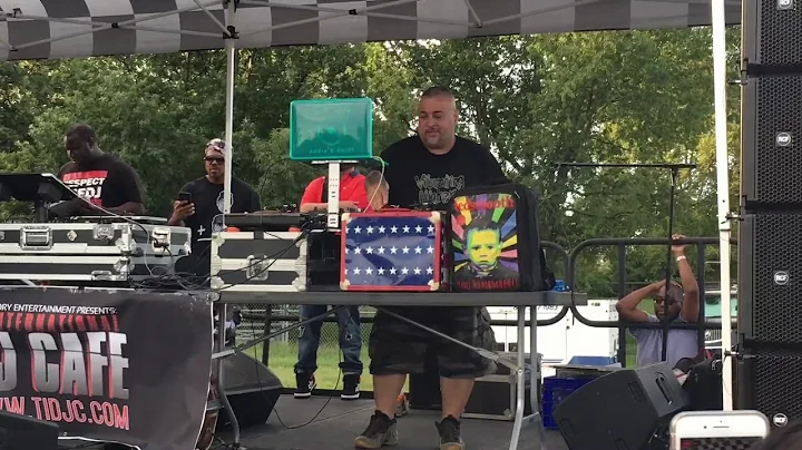 Eddie B Swift vs Tim Nice Blend Battle at Ted Smoo...