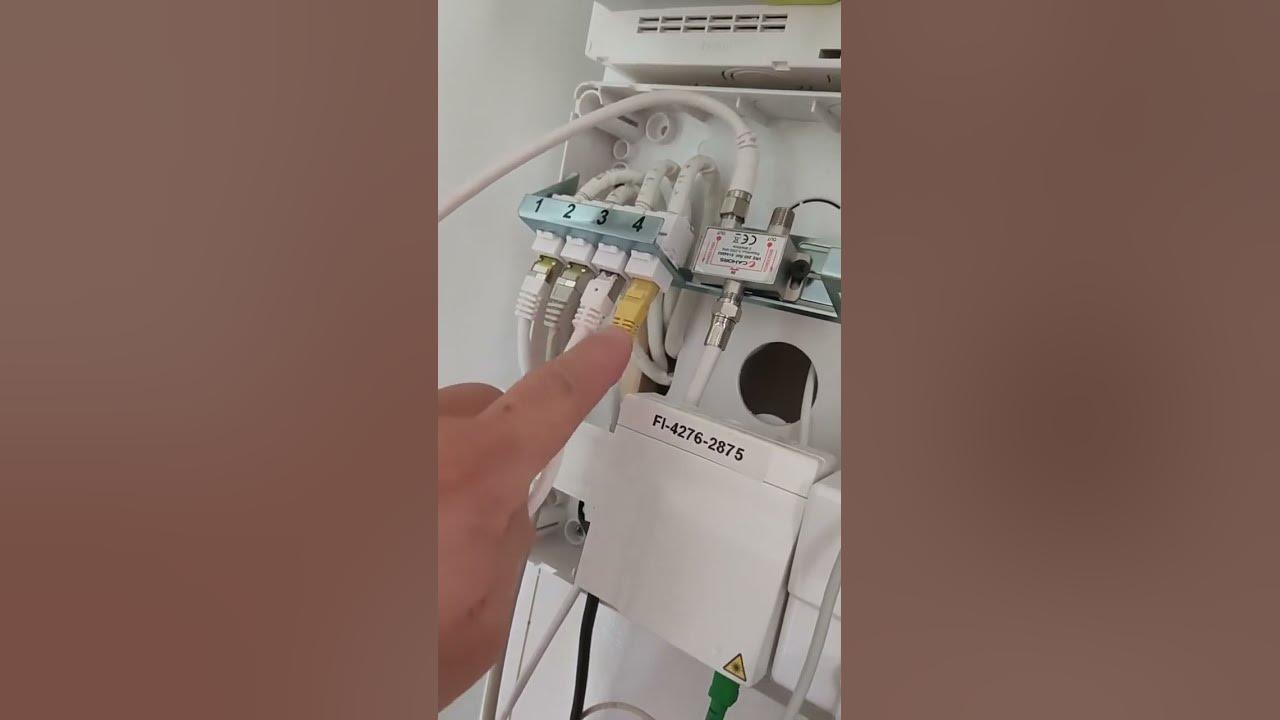 A Quoi Sert Une Prise Rj45 Brancher l'antenne TELE sur la prise RJ45 du salon - YouTube