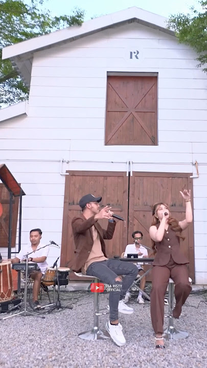 Yuhuu udah pada nonton belum nih ? 👀 #esaristy #dangdut #wandra