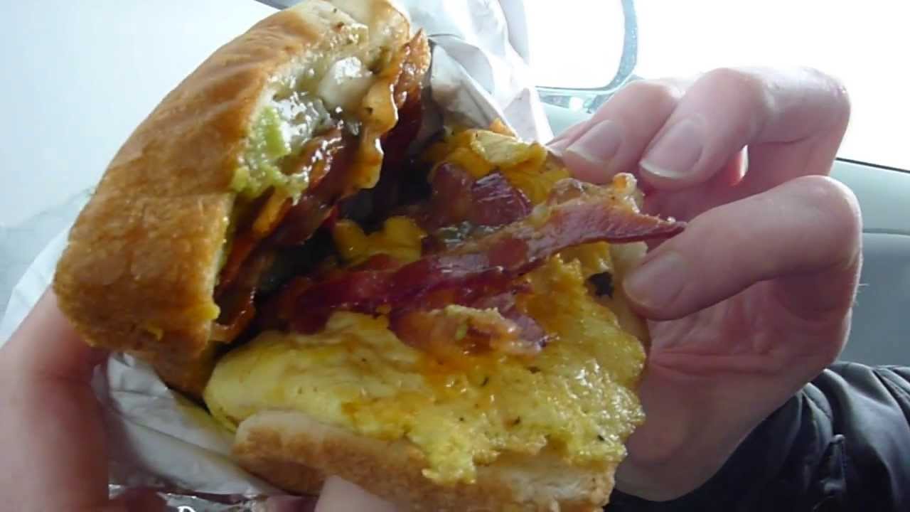 New Salsa Verde Breakfast Items at SONIC - YouTube