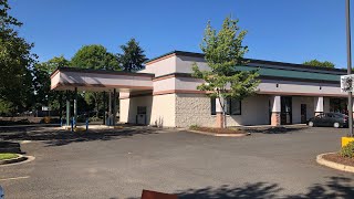 Abandoned Chase Bank (ROYAL AVE) - Eugene, OR