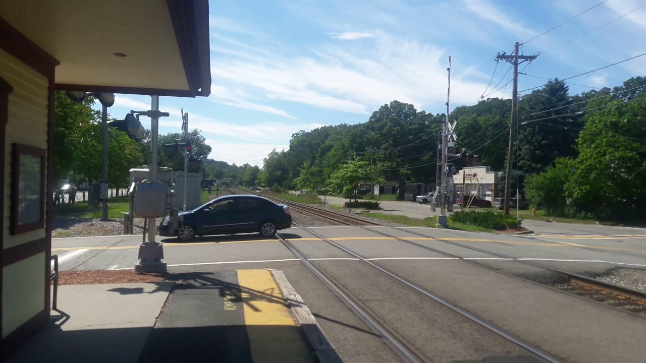 Par ocs train shirley mass.