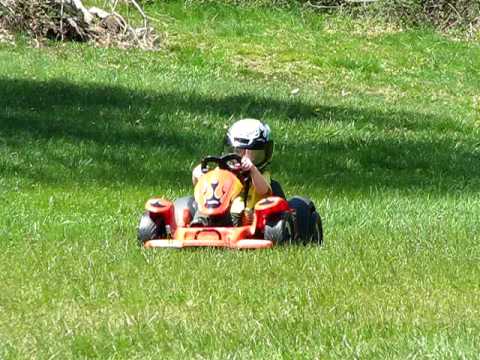 Hot Wheels Gas-powered Go Kart - YouTube