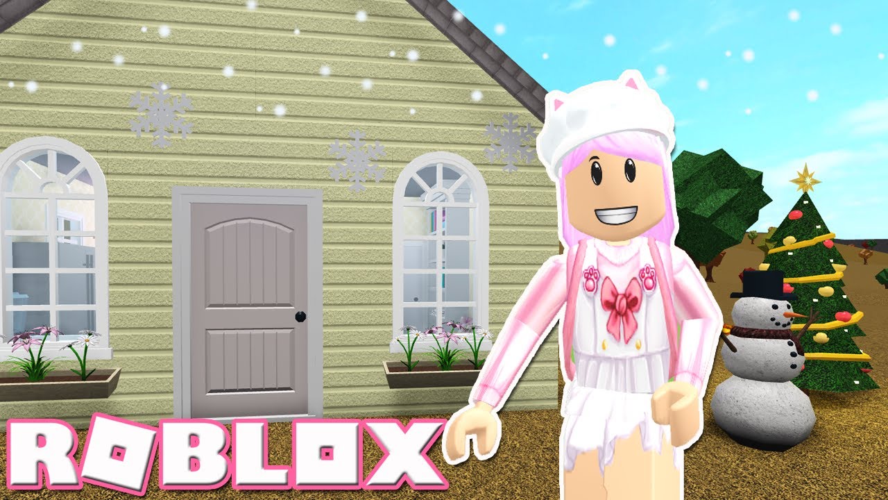 Decorating My Tiny House For Winter Christmas Roblox Welcome To Bloxburg Beta Youtube - roblox welcome to bloxburg tiny house