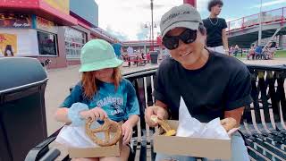 Snacks on Clifton Hill: Foodie Series by Clifton Hill Niagara Falls 316 views 1 year ago 3 minutes, 53 seconds