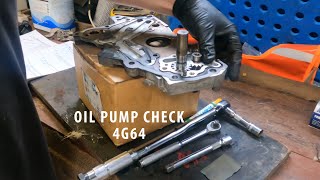 4G64  Oil Pump check on Mitsubishi engine rebuild