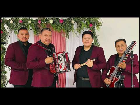 JULIO SAUCEDO ;