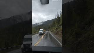 US-2 Idaho: 6 ft pass with oncoming Cascadia (dashcam)