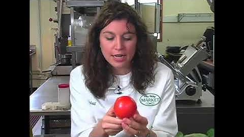 How to Pick Ripe Tomatoes