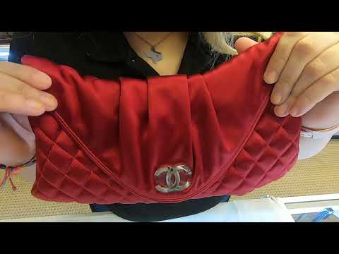 CHANEL CC HALF MOON QUILTED SATIN CLUTCH BAG RED-DD5646 