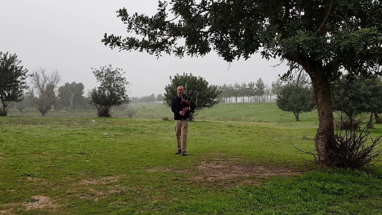 Hector the Hero, Bagpipes. By James Scott Skinner YouTube