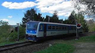 železniční přejezd Zelená Lhota - P833 / 27.04.2024 / Czech railroad crossing