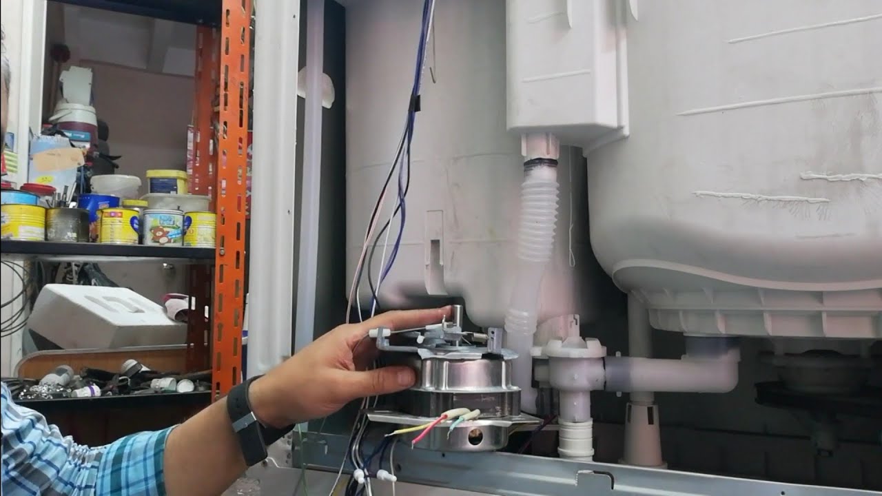 طريقه توصيل أطراف موتور كوبي لعصاره غساله هاف توشيبا وشرح سبب تلف الموتور الاصلي