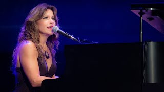 ミュージック Carole King - An Intimate Performance Carole King on songwriting in the age of Trump: 'I am the