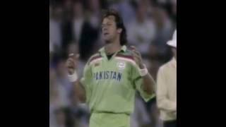 Imran Khan Two Amazing Deliveries In Last Match Great Outswing And Then Inswing