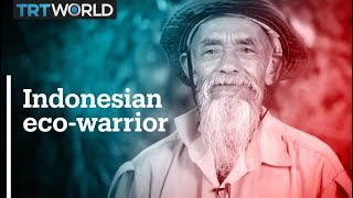 Indonesian eco-warrior turns arid hills green