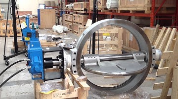 Butterfly valve (48") with hydraulic actuator.MOV